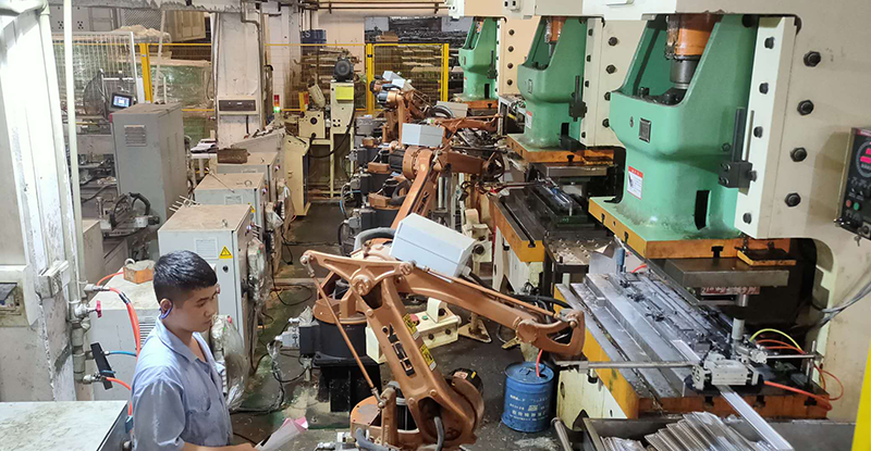 各类热交换产品年产能8640000台左右，以高产能赋能产业腾飞！