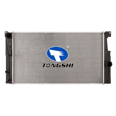 适用于宝马5系?2.0L?I4?TBO?12-13 MT散热器