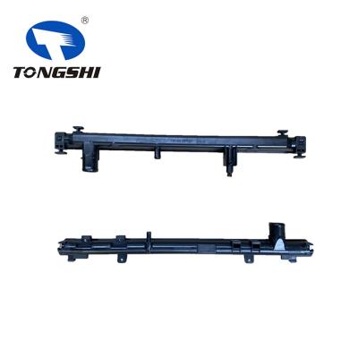 适用于丰田FORTUNER?(#N160)?2.4?TD??2015?MT塑胶水室