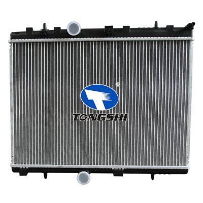 适用于307(3A/C)1.6 16V 00- MT散热器