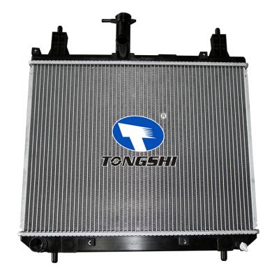 适用于丰田?AVANSA?1.3?散热器