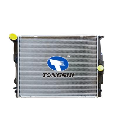 适用于宝马  E81-E82-E87-E88 116i 04- MT 冷凝器