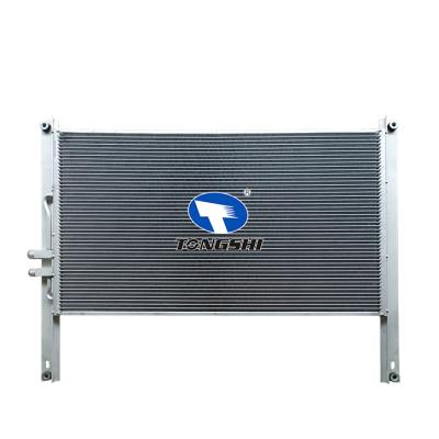 适用于  4700 Base L4 8.5L 00-  冷凝器