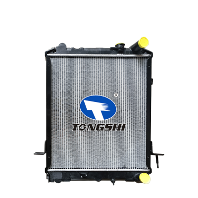 适用于五十铃?600P 国三 3.0T 130马力 MT?散热器