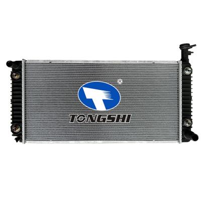 适用于GM?Expresssavanna?6.6L?21-23?AT???乘用车散热器