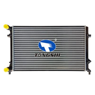 适用于 奥迪 A3  散热器