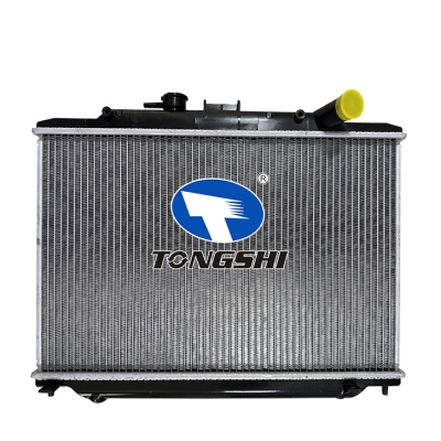 适用于URVAN?2.4?06-MT散热器