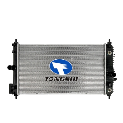 适用于别克凯越?1.5L?15-?AT散热器